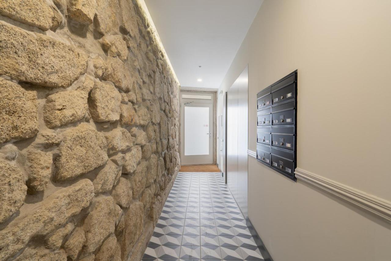 Host Wise - Enchanting Design Flat - Premium Location Порто Екстериор снимка
